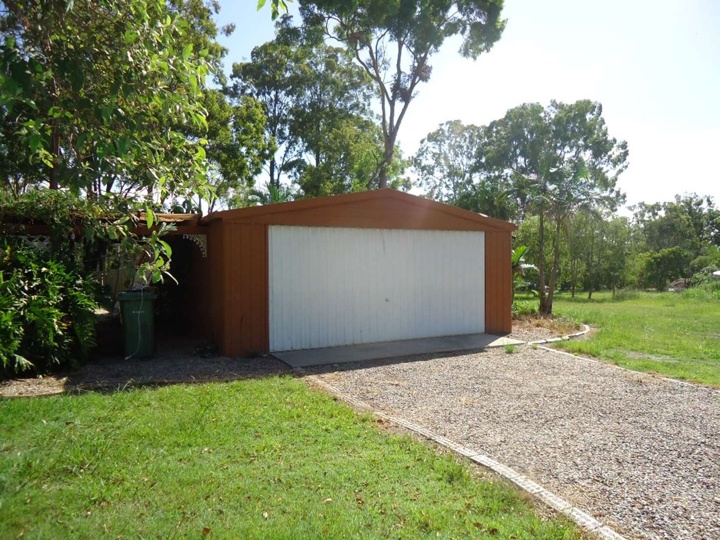 Floorplan of Homely acreageSemiRural listing, 37 Matthew Road, Chambers Flat QLD 4133