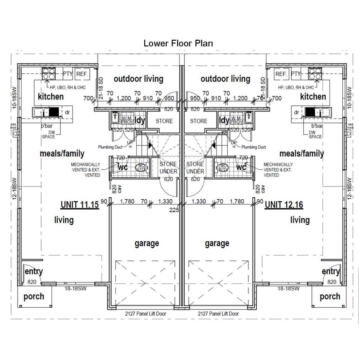 Floorplan of Homely unit listing, 2/303-305 Bridge Street, Newtown QLD 4350