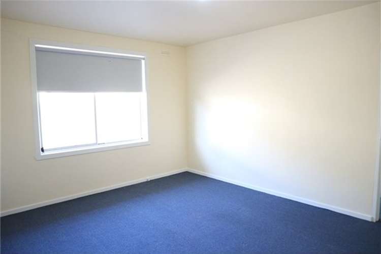 Third view of Homely apartment listing, 2/213 Gordon Street, Footscray VIC 3011