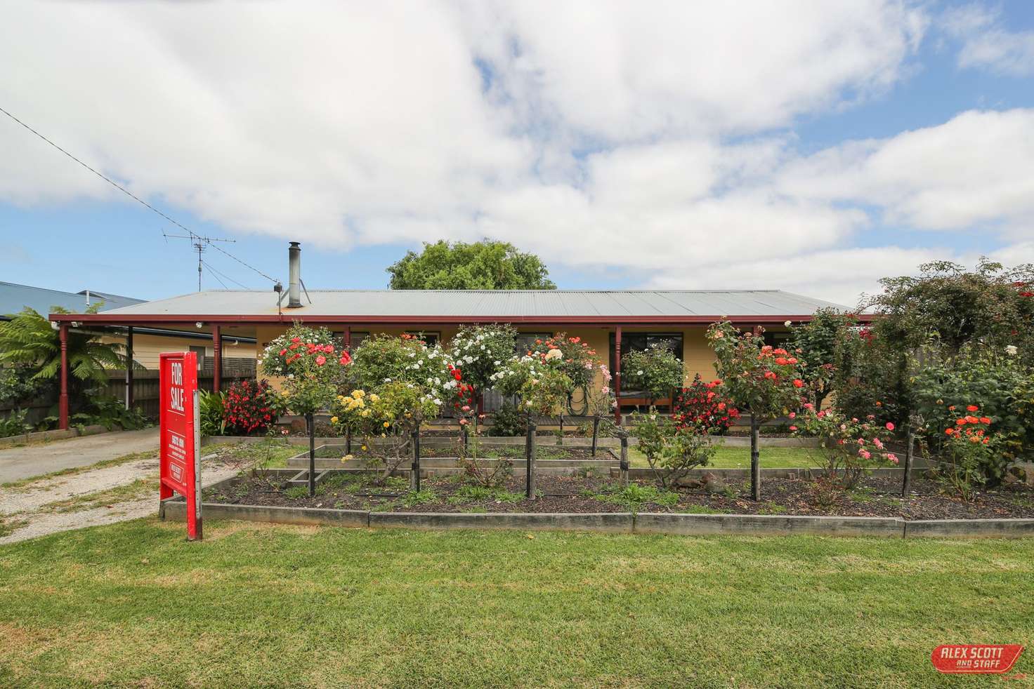 Main view of Homely house listing, 15 LYNDHURST STREET, Wonthaggi VIC 3995