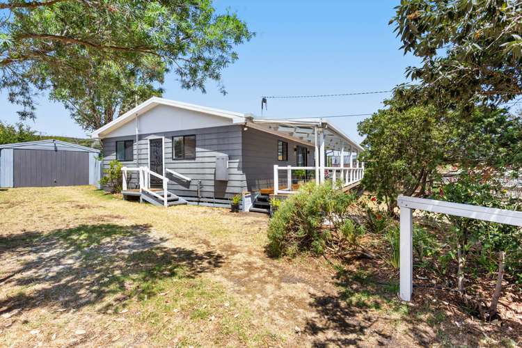 Second view of Homely house listing, 3 Daisy Avenue, Pioneer Bay VIC 3984