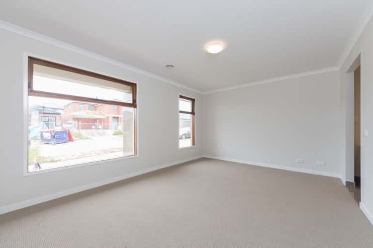 Fifth view of Homely house listing, 9 Sloane Drive, Clyde North VIC 3978