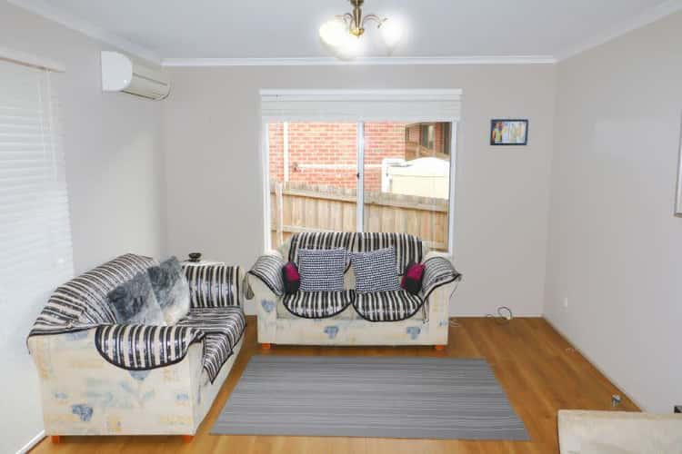 Second view of Homely unit listing, 6 KARMAI COURT, Korumburra VIC 3950