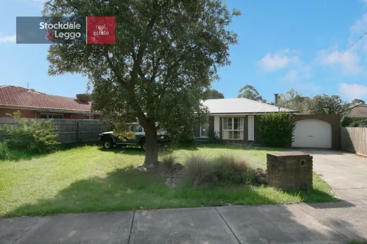13 Henry Road, Croydon VIC 3136