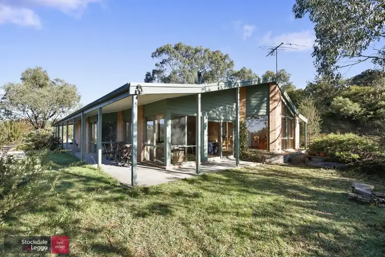 28 Carters Lane, Seville VIC 3139