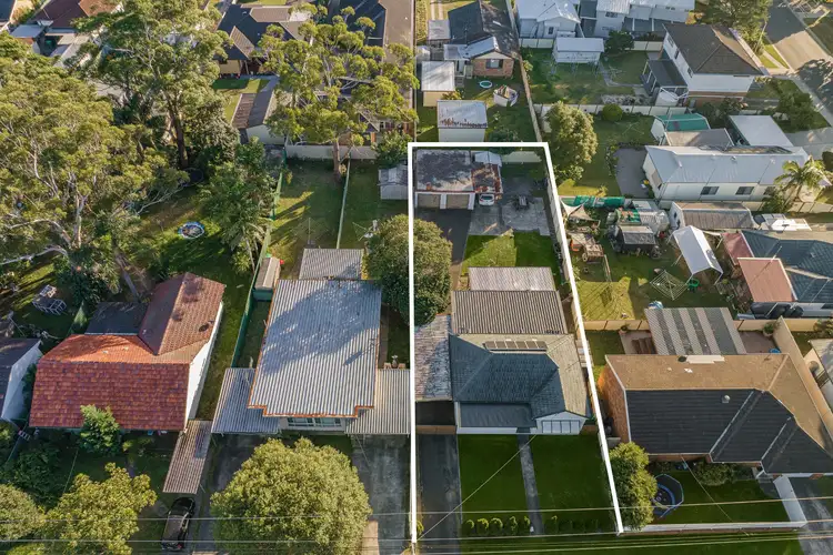99 Bourke Road