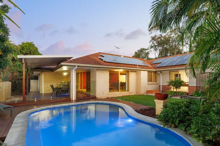 11 Fern Place, Kenmore QLD 4069