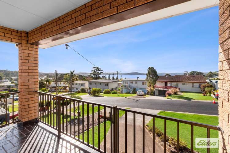 10 Joseph Street, Batehaven NSW 2536