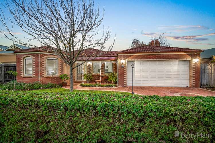 8 Chatsworth Court, Beaconsfield VIC 3807