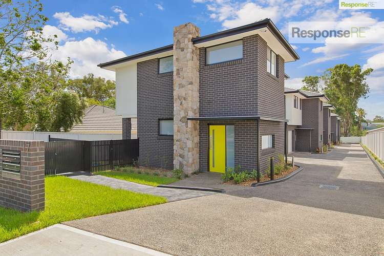 Main view of Homely townhouse listing, 4/17 Jamison Road, Kingswood NSW 2747