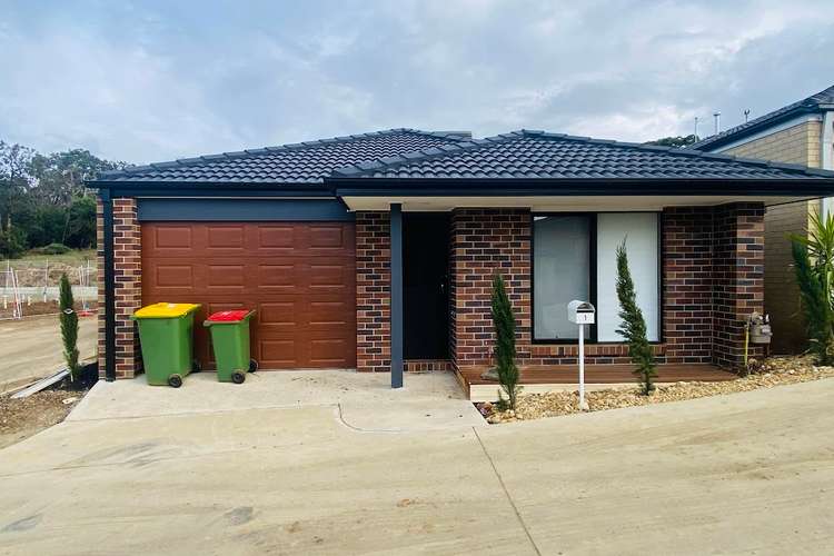 1 Einstein Court, Pakenham VIC 3810