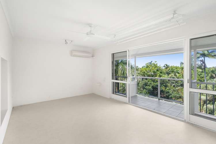 347/305-341 Coral Coast Drive, Palm Cove QLD 4879