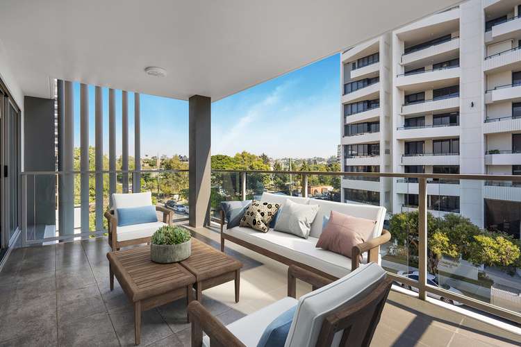 Main view of Homely unit listing, 13/28 Carl Street, Woolloongabba QLD 4102