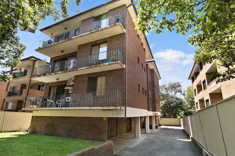 2/19 Central Avenue, Westmead NSW 2145