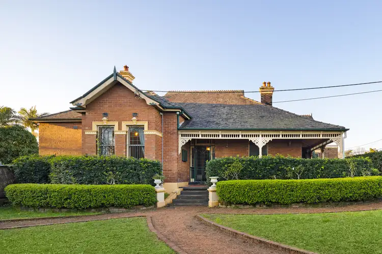 9 Cooper Street