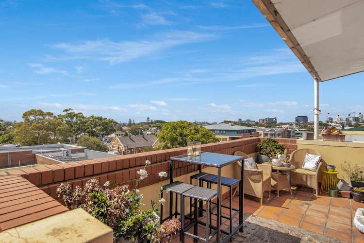 Main view of Homely unit listing, 402/131 Beaumont Street, Hamilton NSW 2303