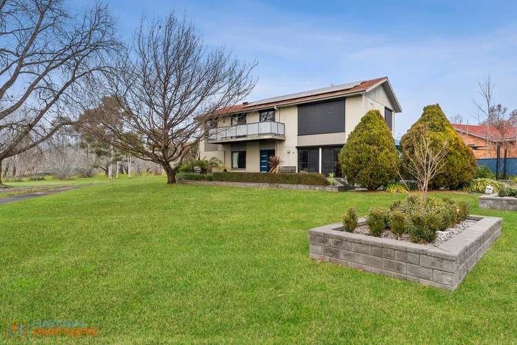 10 Heales Place, Curtin ACT 2605