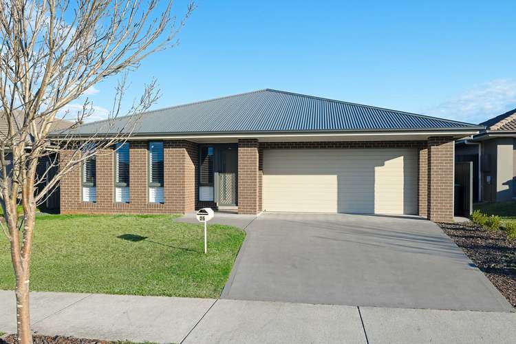 25 Ridgmont Circuit, Thornton NSW 2322