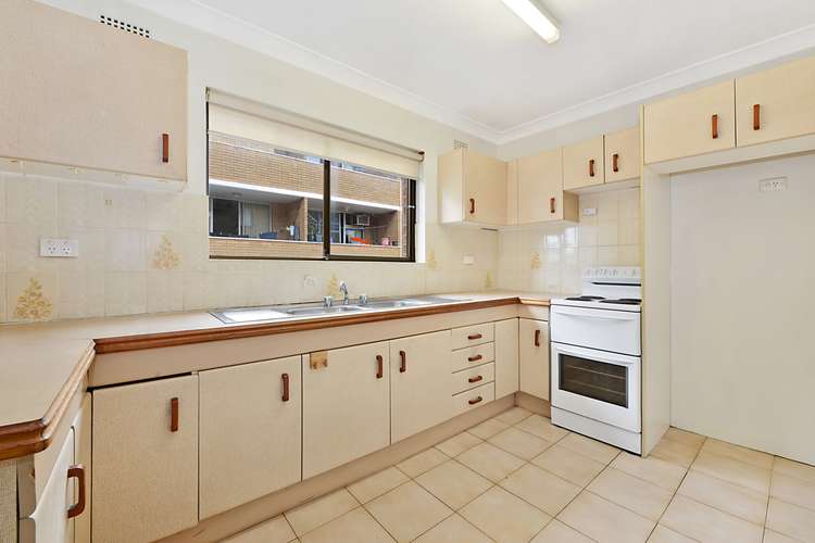 Fifth view of Homely apartment listing, 6/140 Curlewis Street, Bondi Beach NSW 2026