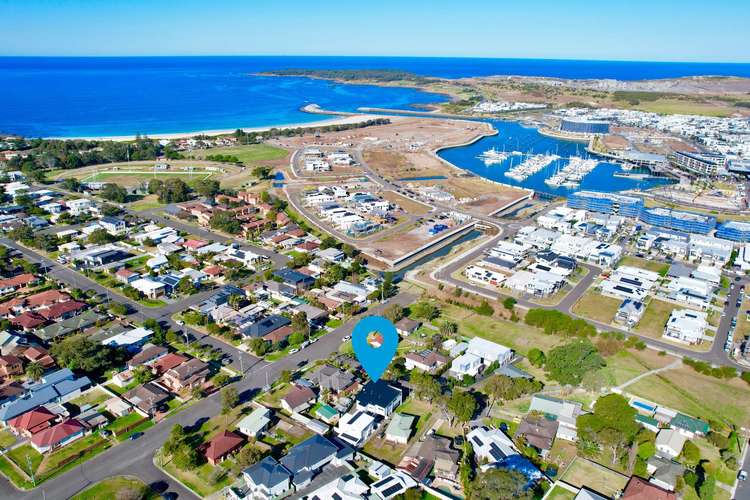 Main view of Homely townhouse listing, 82a Darley Street, Shellharbour NSW 2529
