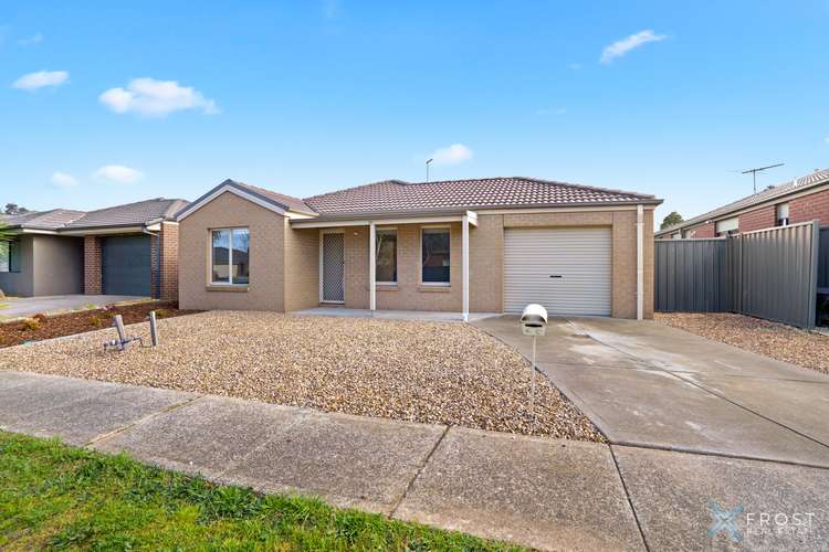 37 Hawkstone Road, Manor Lakes VIC 3024