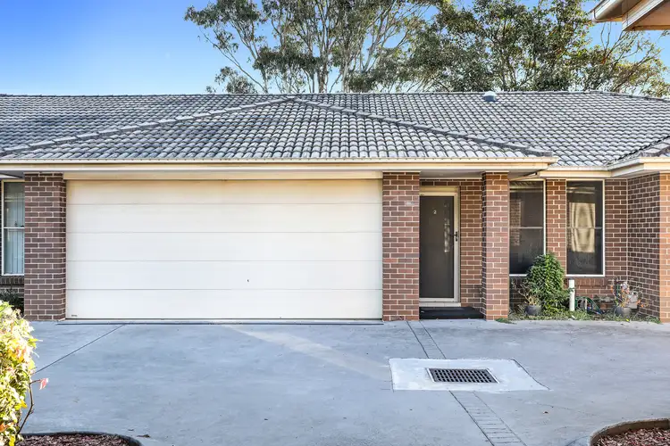 Main view of Homely villa listing, 2/444 Northcliffe Drive, Berkeley NSW 2506