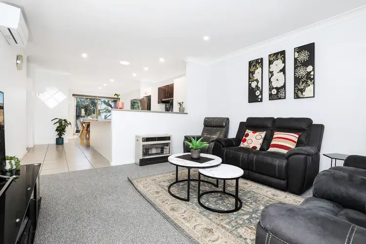 Second view of Homely villa listing, 2/444 Northcliffe Drive, Berkeley NSW 2506