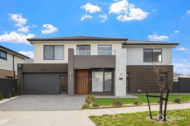 1 Sabot Street, Clyde North VIC 3978