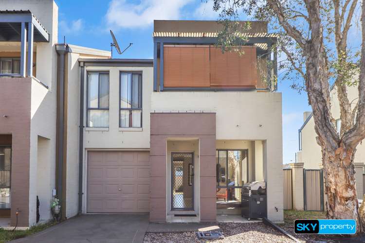 Main view of Homely townhouse listing, 8/90 Parkwood Drive, Plumpton NSW 2761