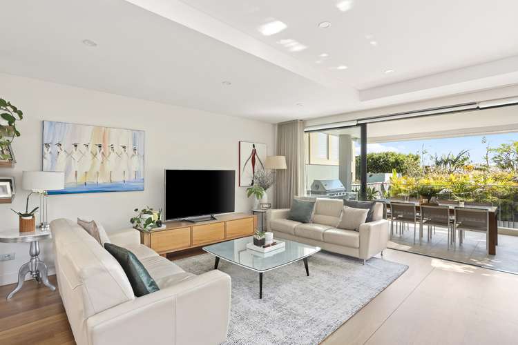 Main view of Homely unit listing, 2/26 Carlisle Street, Rose Bay NSW 2029