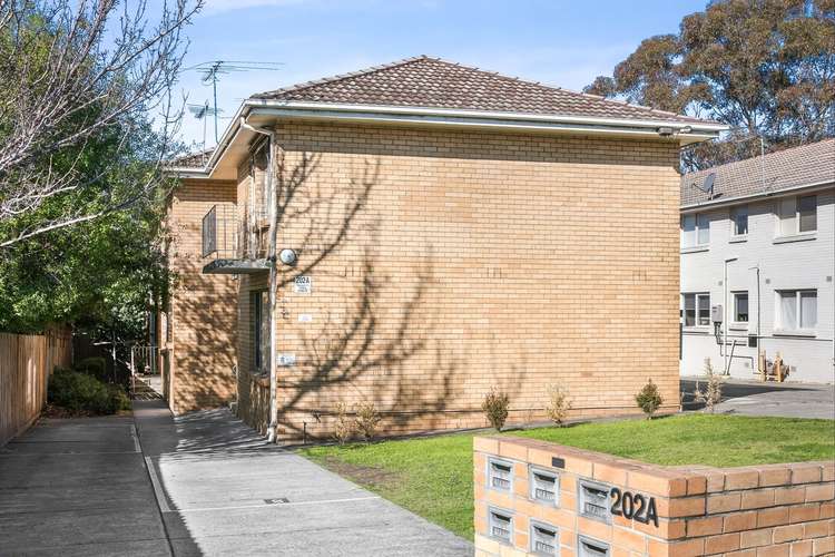 Main view of Homely apartment listing, 2/202A Pascoe Vale Road, Essendon VIC 3040