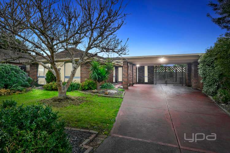 3 Ferneaux Place, Melton West VIC 3337