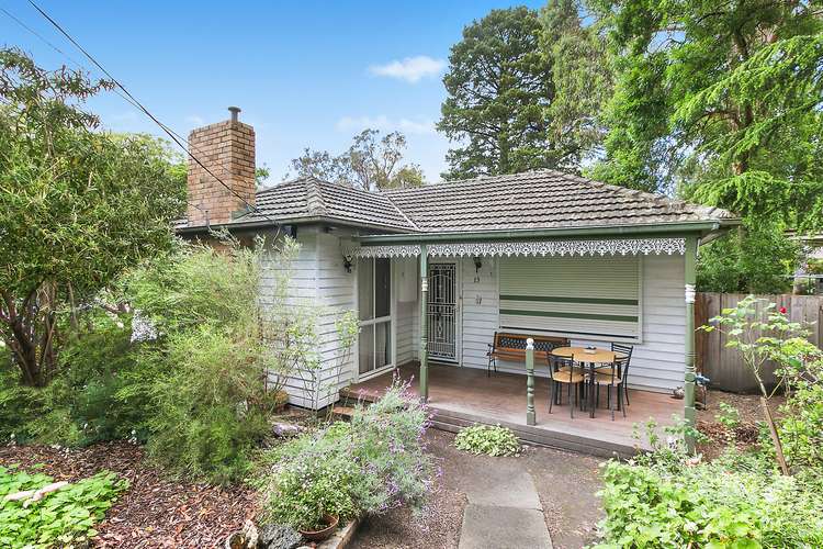 13 Tynong Street, Croydon VIC 3136