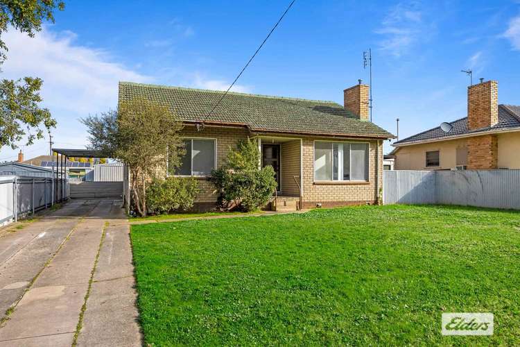 16 Bonnin Avenue, Ararat VIC 3377