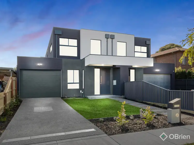 17a Acacia Avenue