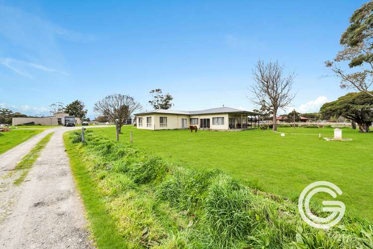 Main view of Homely acreageSemiRural listing, 120 Craig Road, Devon Meadows VIC 3977