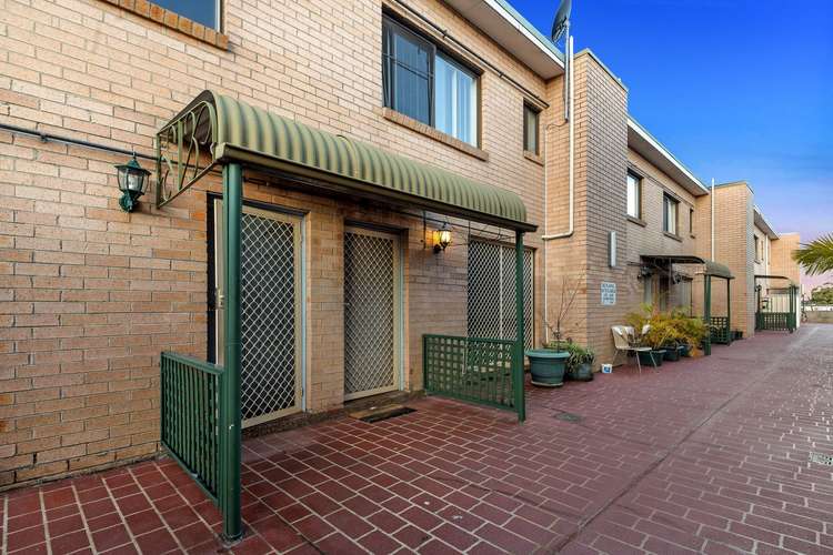 Main view of Homely unit listing, 2/101 Northumberland Road, Auburn NSW 2144