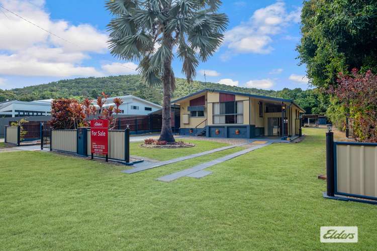 17 Hughes Street, Yeppoon QLD 4703