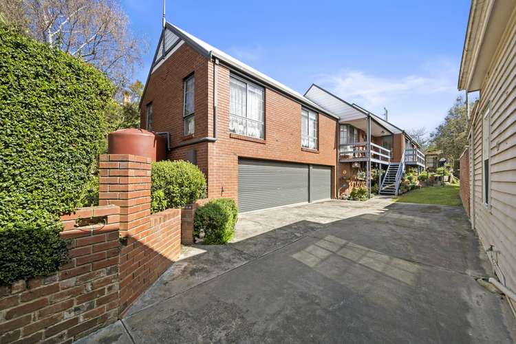 12 Seymour Crescent, Soldiers Hill VIC 3350