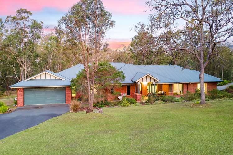 13 Victor Russell Drive, Samford Valley QLD 4520