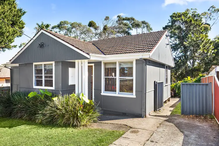 Main view of Homely house listing, 40 Southampton Street, Berkeley NSW 2506