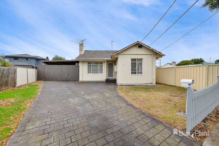 Second view of Homely house listing, 2 Mavis Court, Broadmeadows VIC 3047