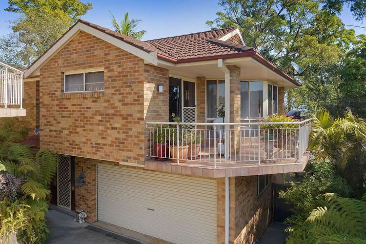 Main view of Homely townhouse listing, 2/6-8 Dakara Avenue, Erina NSW 2250