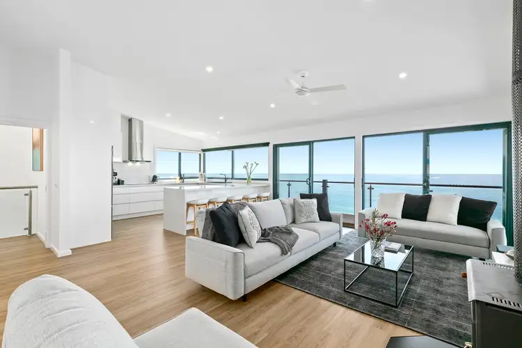 15 Iluka Avenue