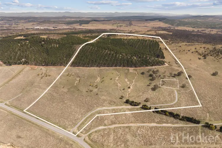 854 Hoskinstown Road