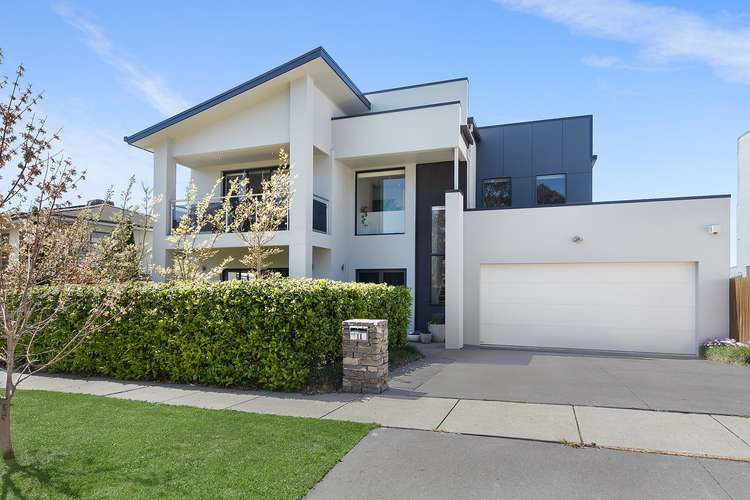11 Ray Ellis Crescent, Forde ACT 2914