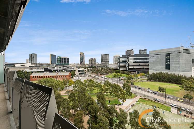 909/8 Waterview Walk, Docklands VIC 3008