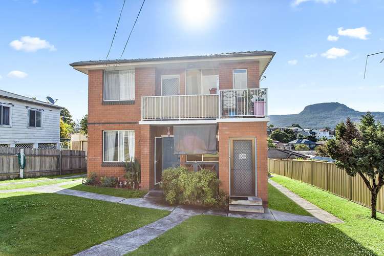 Main view of Homely unit listing, 1/10 Dudley Street, Wollongong NSW 2500