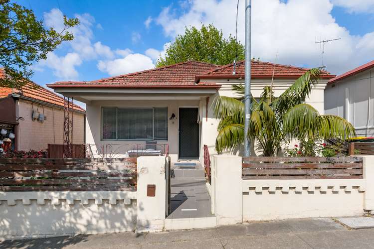Main view of Homely house listing, 10 Smith Street, Tempe NSW 2044