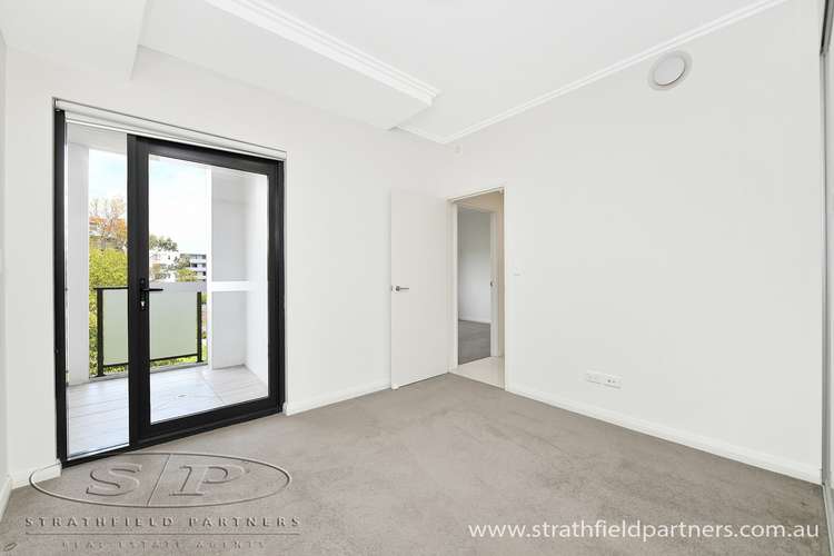 Fourth view of Homely apartment listing, 410/4 Smallwood Avenue, Homebush NSW 2140